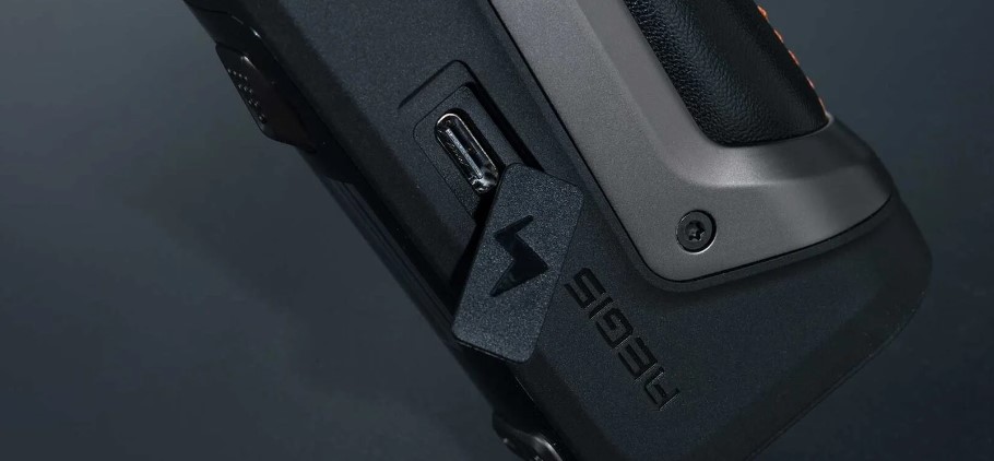 Акумулятор і зарядка